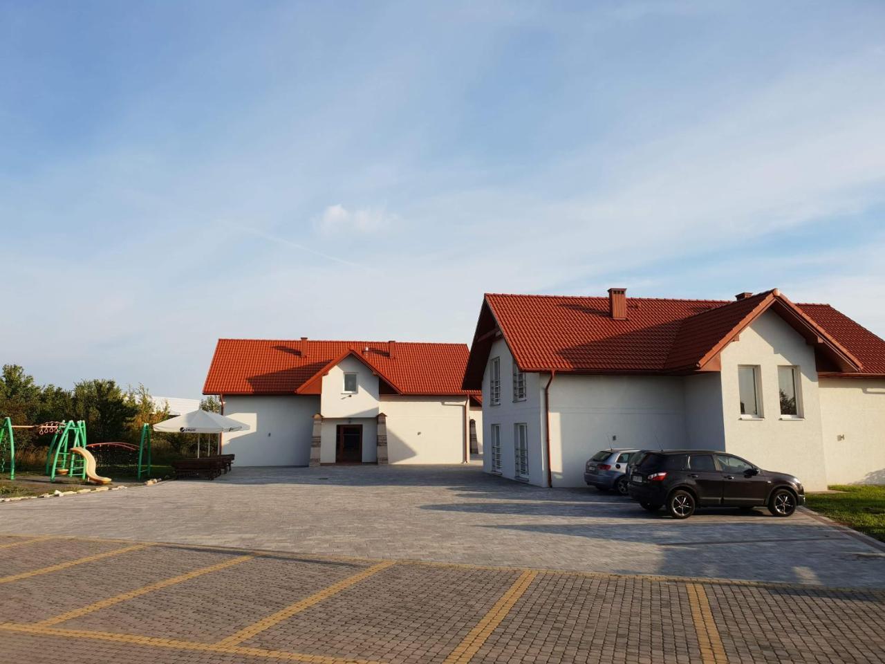 Hotel Pod Strzecha Kielce Exteriér fotografie