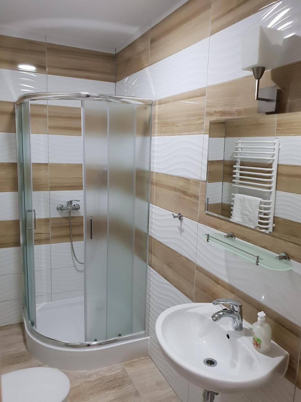 Hotel Pod Strzecha Kielce Exteriér fotografie